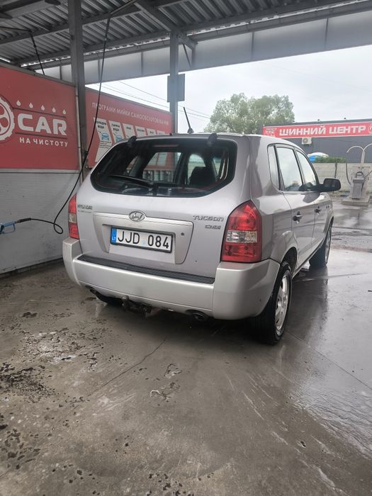 Продам Хюндай Тюксон 2.0 TDI 4WD