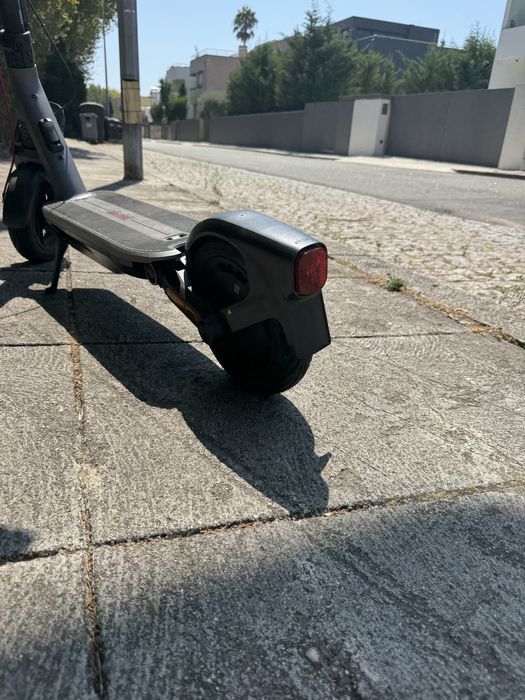 Trotinete Eletrica Segway-Ninebot F3  Como Nova