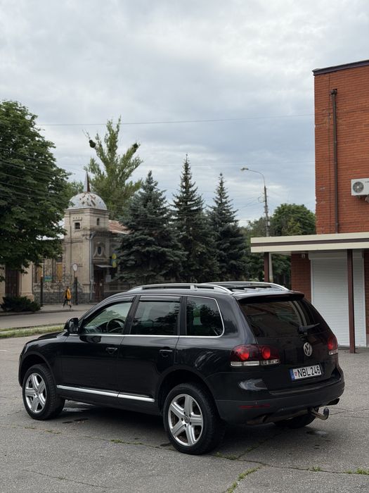Volkswagen Touareg рестайлинг 3.0 дизель на пружинах