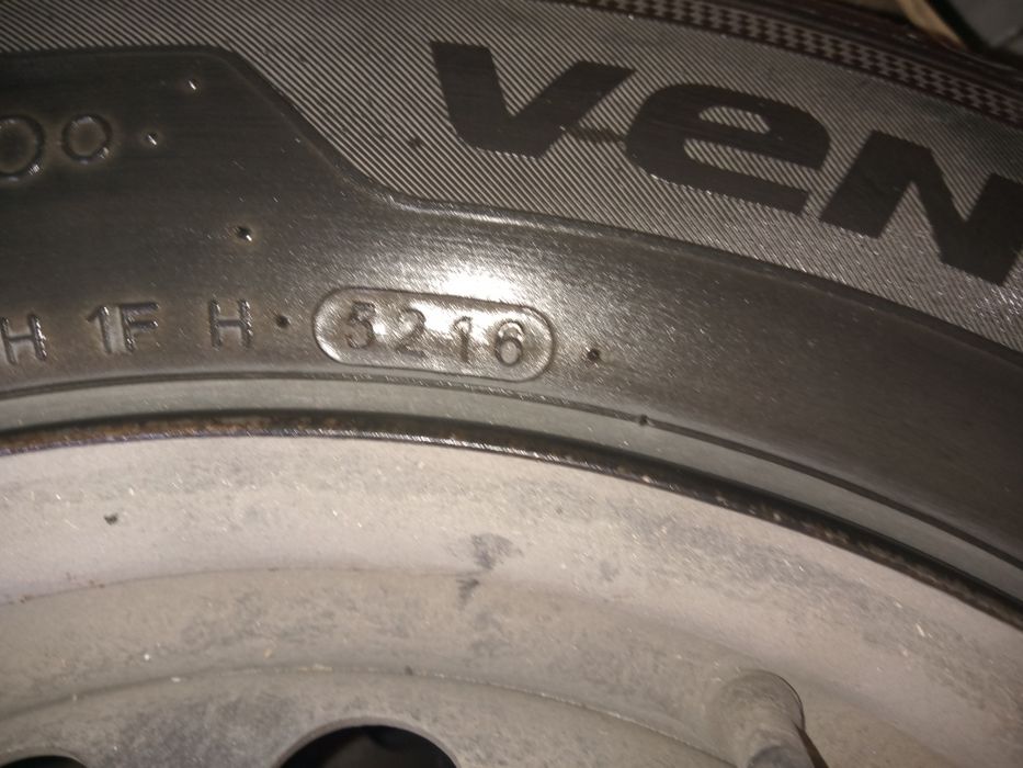 Шини на дисках Hankook 4шт. 195/65 r15