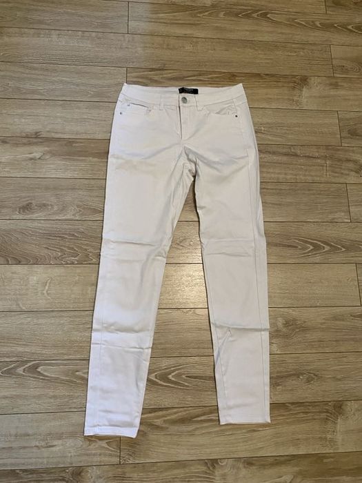 Białe spodnie z MANGO basic rozmiar 36