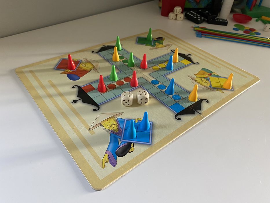 Gra planszowa - 25 gier