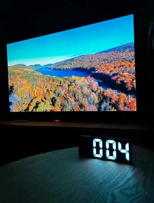 Relógio Despertador LED - Cor: Preto