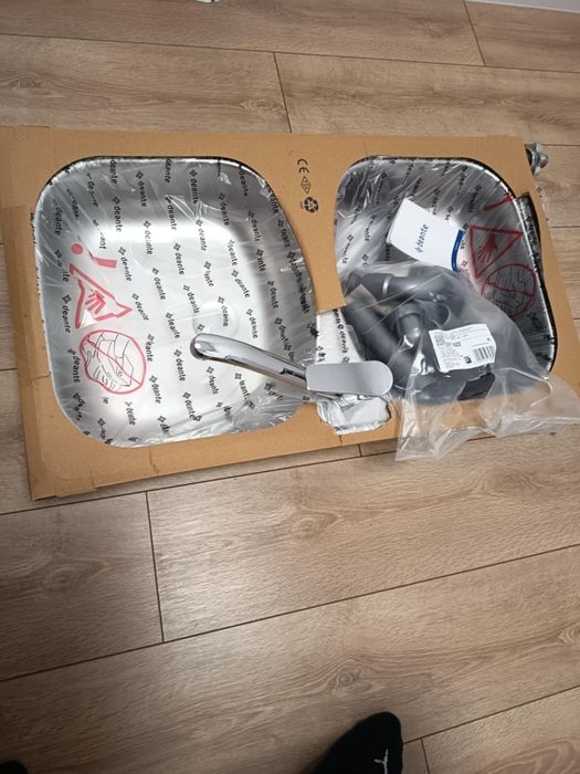 Zlewozmywak z baterią