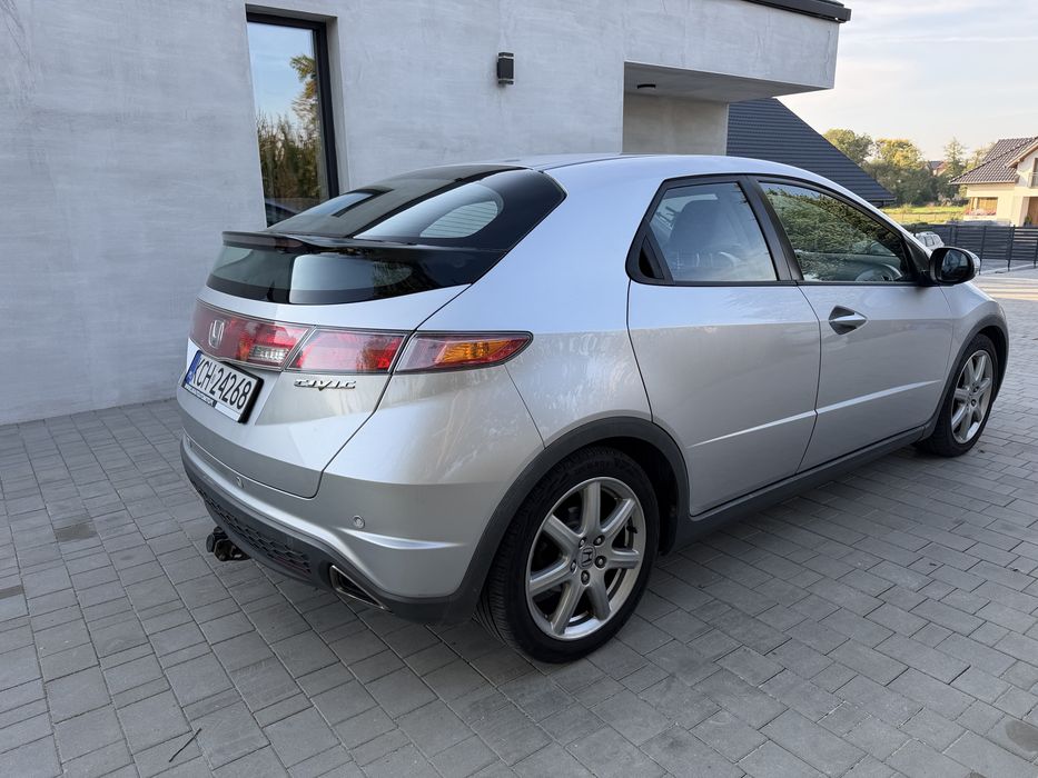 Honda Civic 1.8 benzyna hak