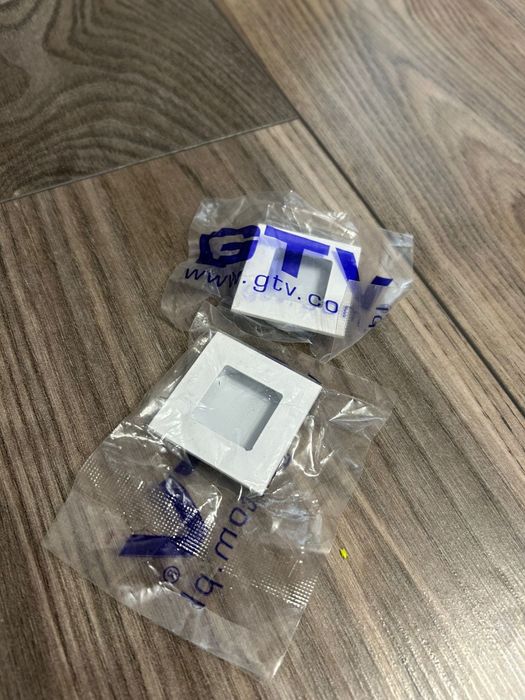 Biuro z kontenerem Konsimo Mirum