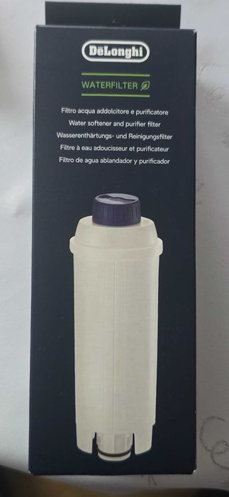 Delonghi Magnifica S, biały