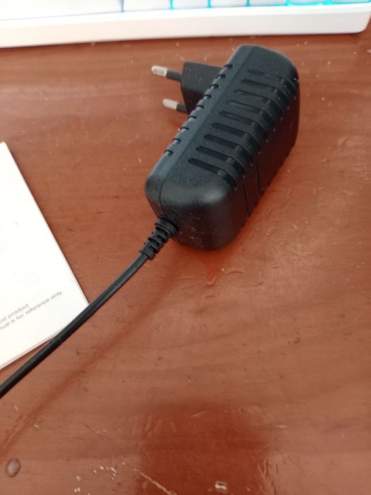 Vendo projetor led funcionar com sistema dele normal com tela