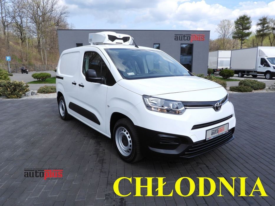 Toyota PROACE CITY  FURGON CHŁODNIA  -15*C ZASILANIE 230V TEMPOMAT KLIMATYZACJA  100KM  stan bardzo dobry, nie wymaga nakładów finansowcyh, dostępny od ręki
