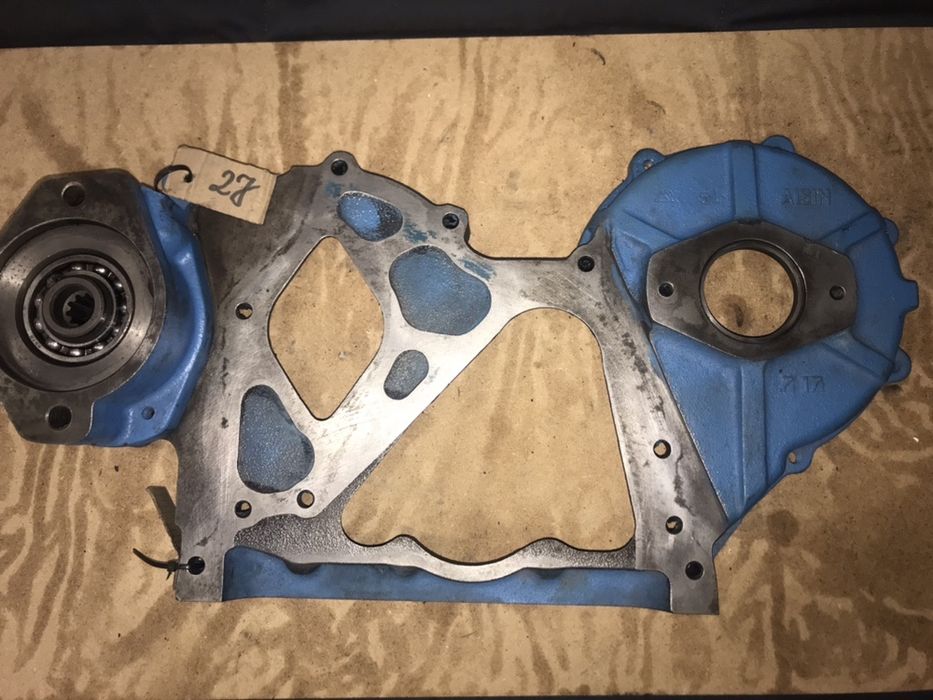 Pokrywa rozrządu Toyota 2J