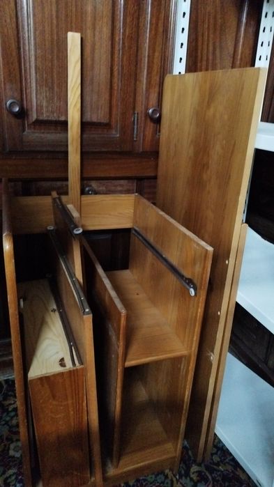Secretaria + cadeira