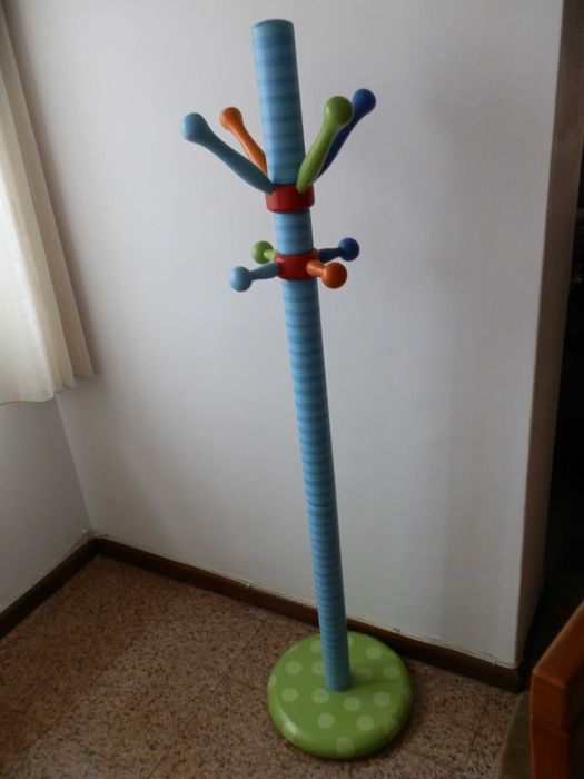 Cabide de pé/ Bengaleiro/ de madeira - Criança