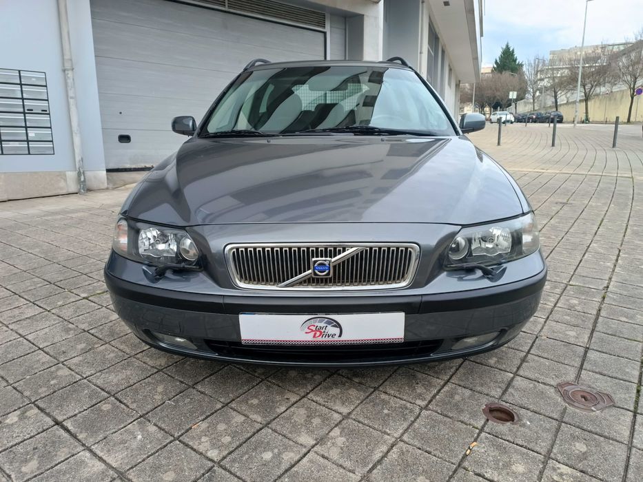 VOLVO V70 2.4 D5 163cv caixa manual Nacional