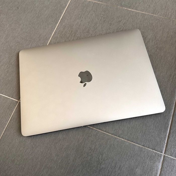 MacBook Pro Retina 13” A1708