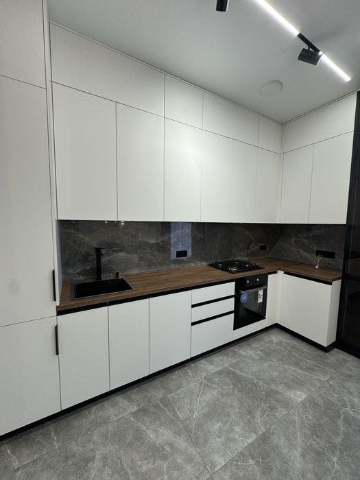 Одноповерховий будинок з НОВИМ ремонтом у Ворзелі ! Газ опалення !