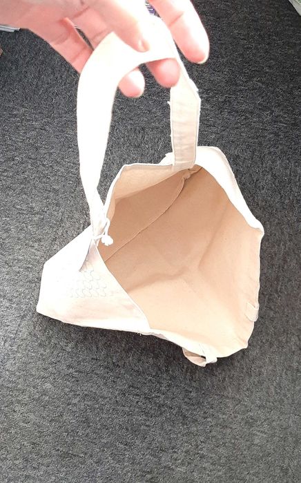 fajna torebka shopperka letnia Sarah Jessica Parker