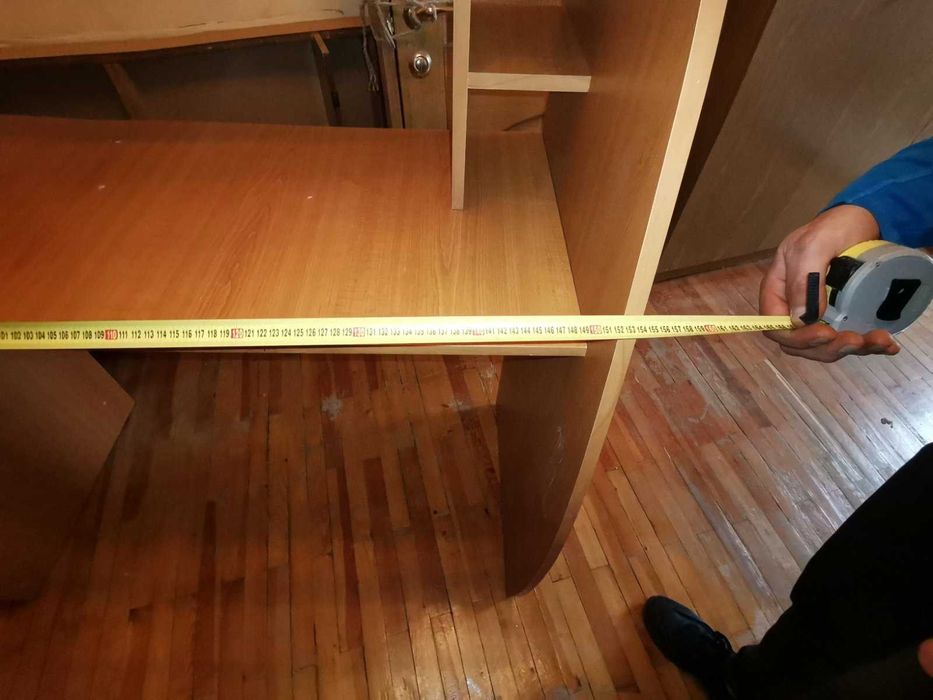 Компютерний стіл