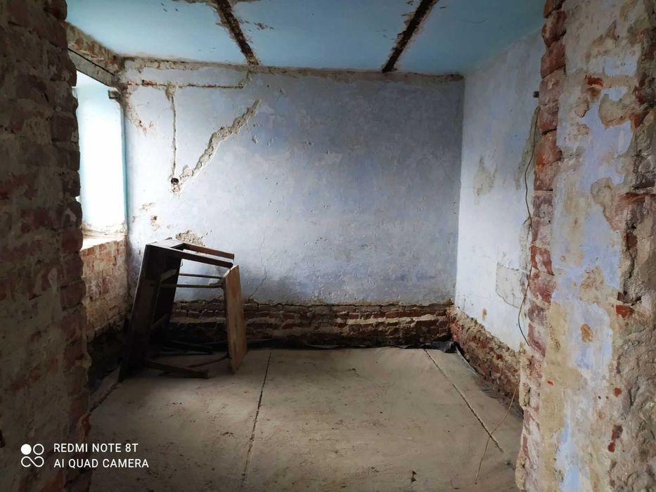 Продається квартира під ремонт з можливістю окремого входу Бібрка