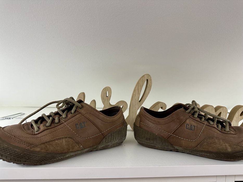 Tenis CAT (41) como novos 25€