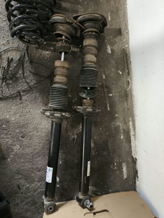 Amortyzatory tył audi a4 b5