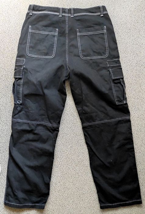 Робочі штани Bershka. Вказаний розмір USA 31.