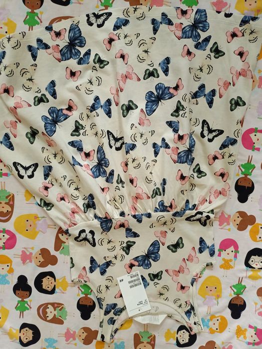 Zestaw dla dziewczynki 116 nowe  cekiny magiczne odwracalne H&M