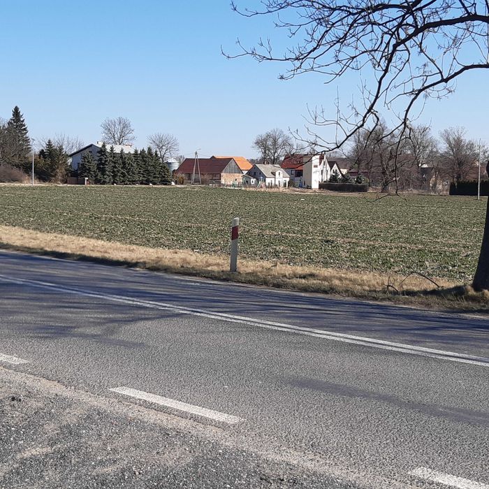 sprzedam działkę budowlaną
