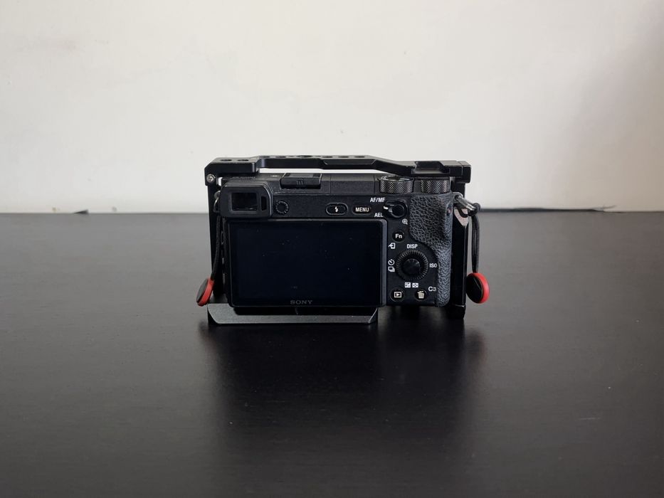 Sony a6500 + cage