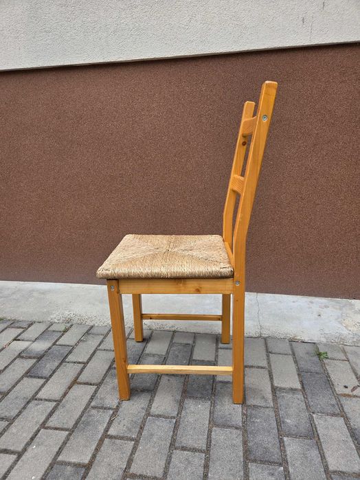 Krzesło drewniane Ikea