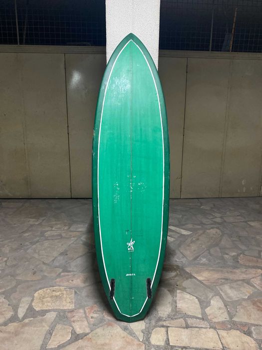 Vendo prancha de surf 6'5''