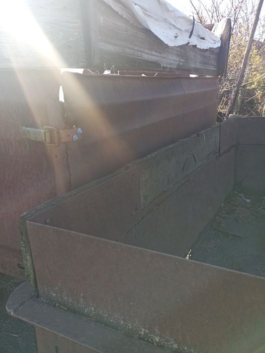 Одноосний причеп до трактора