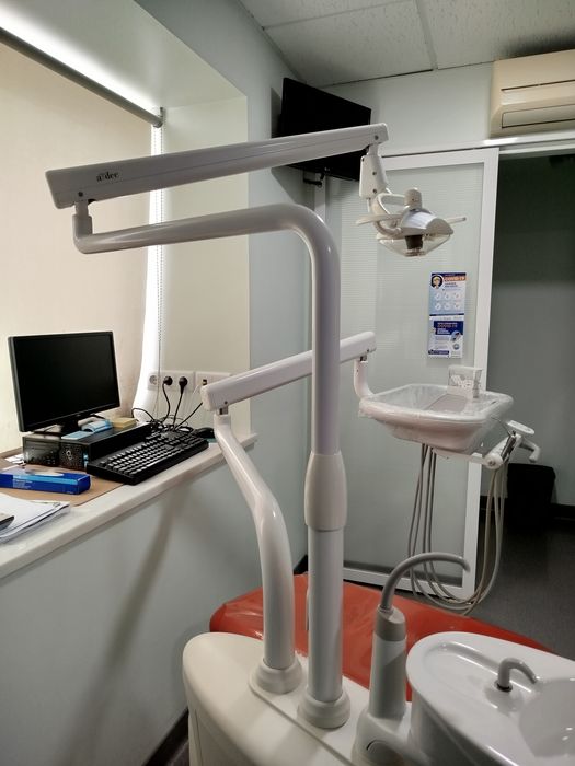 Cadeira de dentista Adec 200