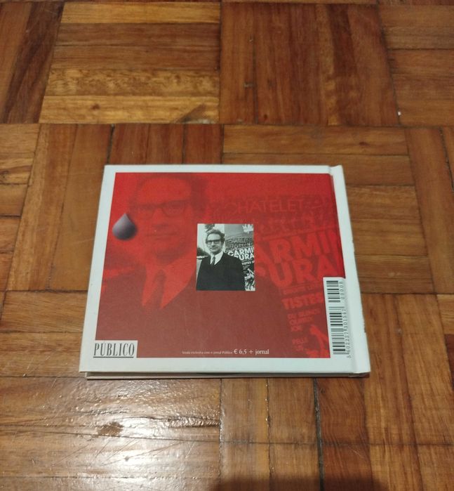CD/Livro O Fado do Público