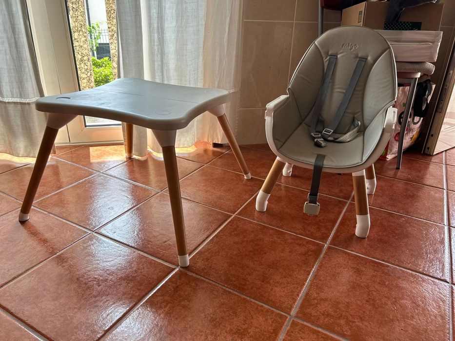Cadeira alta evolutiva Multi 3 em 1 Cinzento