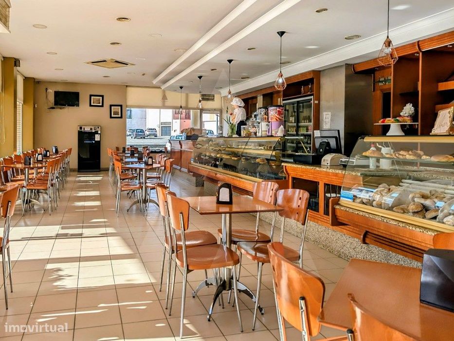 Padaria/Pastelaria para trespasse em Albergaria-a-Velha
