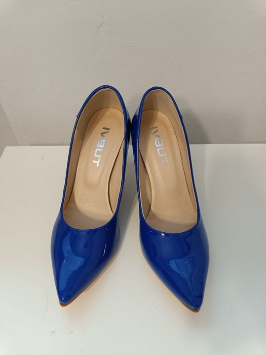 Chabrowe buty na obcasie rozmiar 36/37. Nowe.