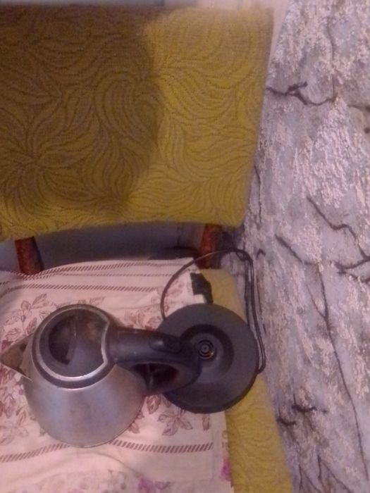 Электрочайник...