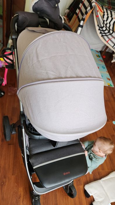 Візочок Carrello Bravo