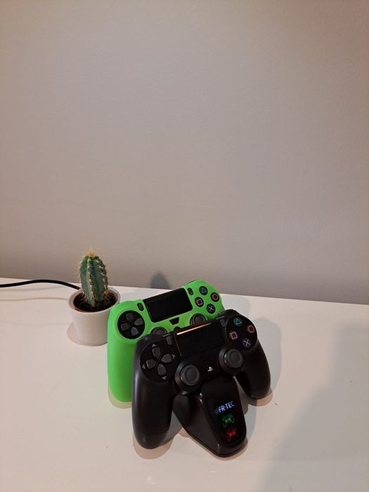 PS4 1TB kit completo