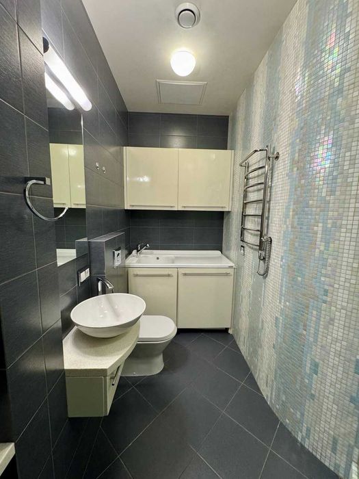 Продам 3-х комнатную квартиру ЖК "Магнат"