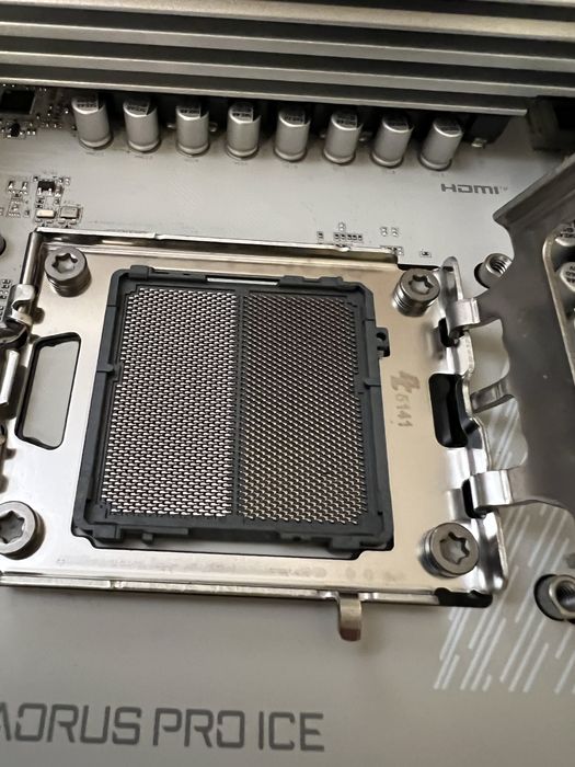 Материнська плата Gigabyte Aorus x870E PRO ICE