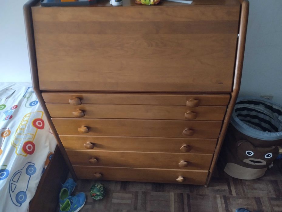 Móvel, secretaria Cerne