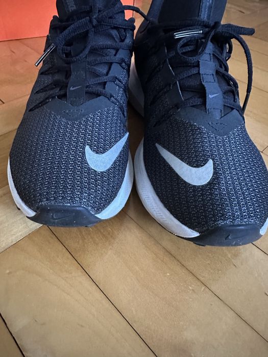 Buty Nike Quest 37,5 cm