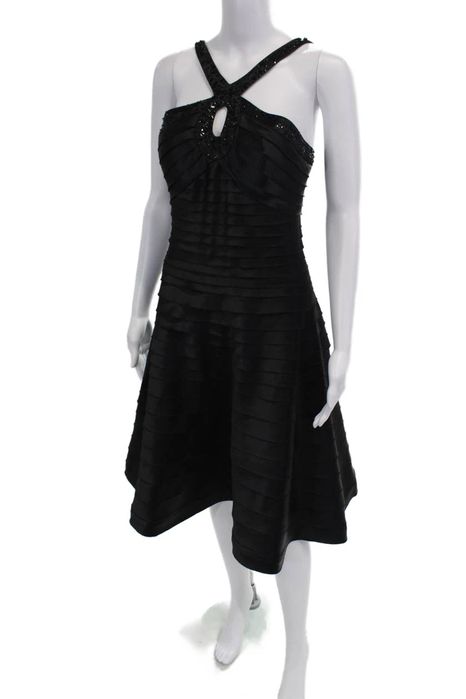 Стильна гарна сукня