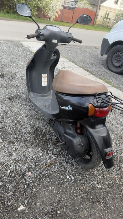 Продам скуткр сузуки летс 4