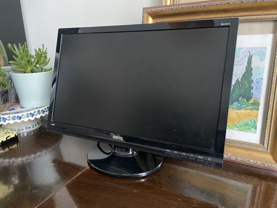 Minitor BENQ DL2215-B