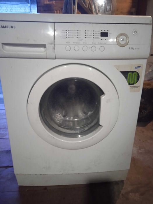 Продам пральну машину Самсунг WF-F1062.4.5кг по запчастинах.