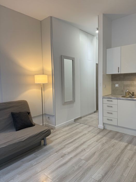 Kameralne Studio w prestiżowym Apartamentowcu Okopowa 59a
