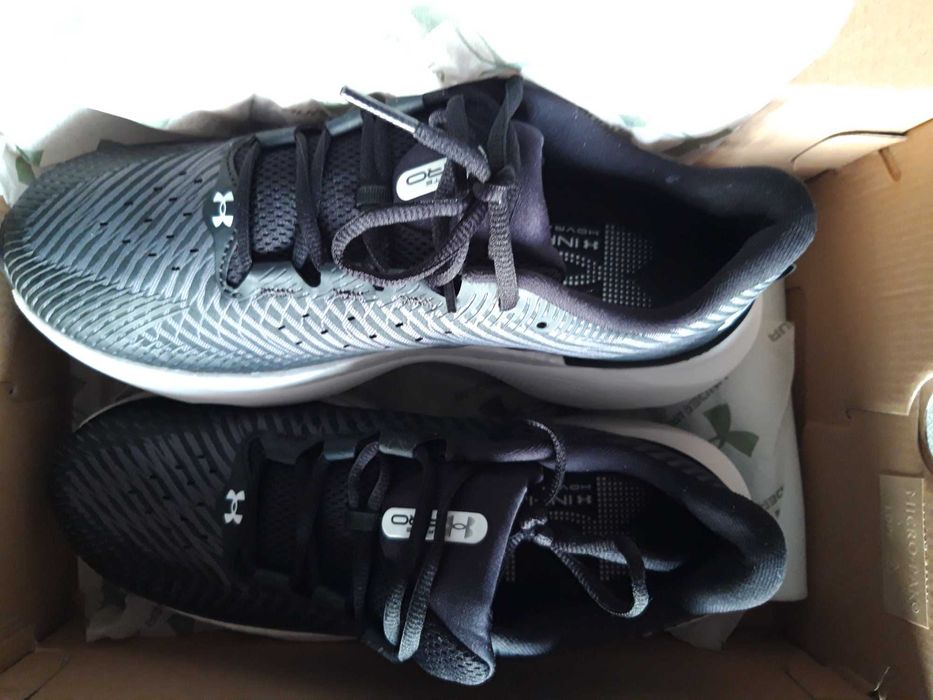 Sapatilhas corrida running UNDER ARMOUR - Artigo NOVO.