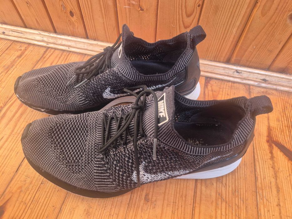 Nike air кросовки літні 43 р.